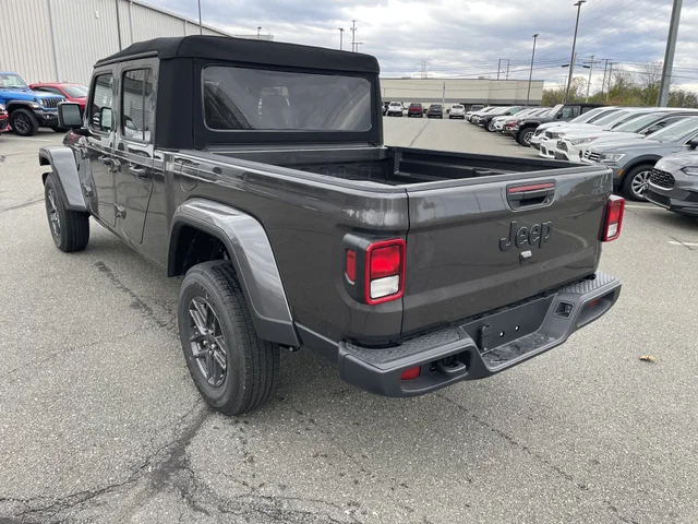Nuevos JEEP GLADIATOR à Estados chez autogozo