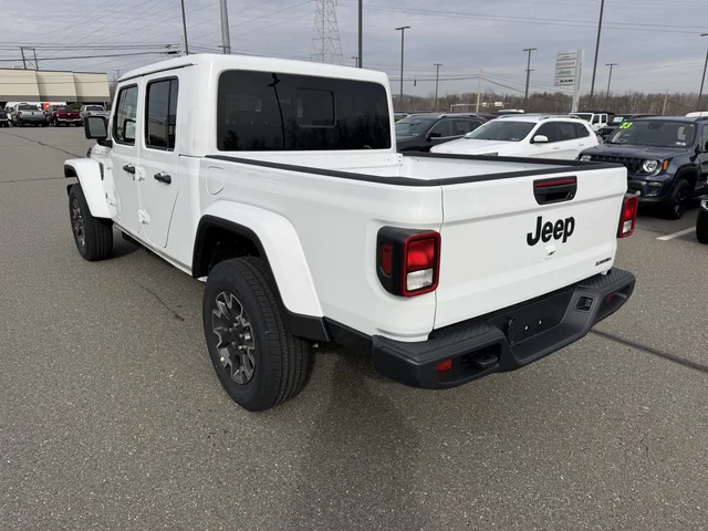 Nuevos JEEP GLADIATOR à Estados chez autogozo