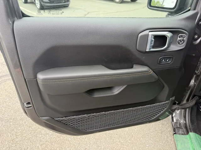 Nuevos JEEP GLADIATOR à Estados chez autogozo