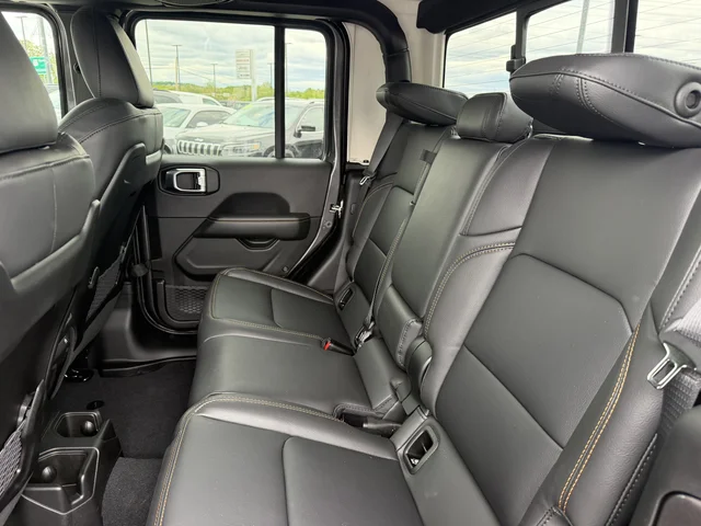 Nuevos JEEP GLADIATOR à Estados chez autogozo