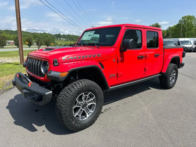 Nuevos JEEP GLADIATOR at Mount Airy in Mount Airy Chrysler Dodge Jeep Ram Fiat