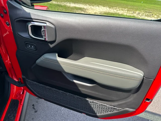 Nuevos JEEP GLADIATOR at Mount Airy in Mount Airy Chrysler Dodge Jeep Ram Fiat