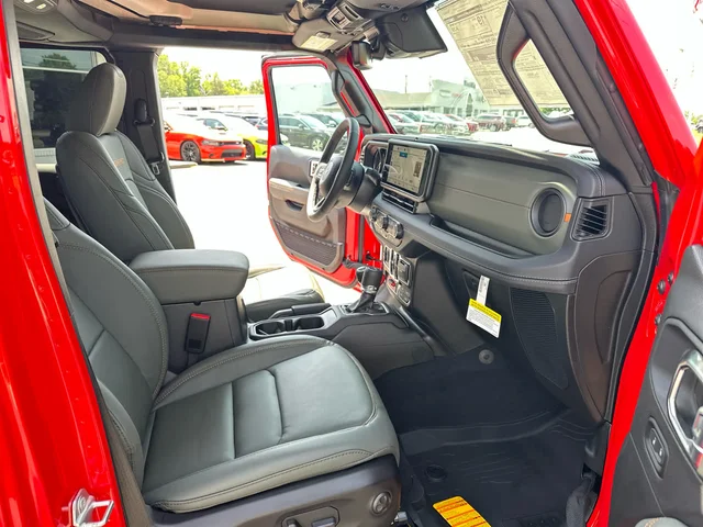 Nuevos JEEP GLADIATOR at Mount Airy in Mount Airy Chrysler Dodge Jeep Ram Fiat