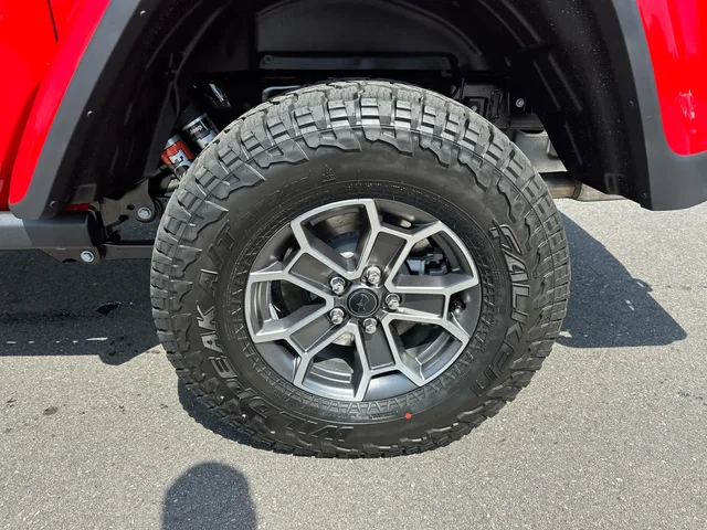 Nuevos JEEP GLADIATOR at Mount Airy in Mount Airy Chrysler Dodge Jeep Ram Fiat