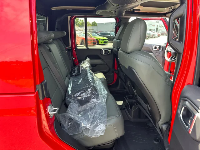 Nuevos JEEP GLADIATOR at Mount Airy in Mount Airy Chrysler Dodge Jeep Ram Fiat