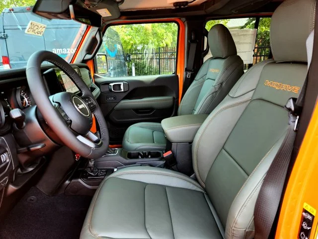 Nuevos JEEP GLADIATOR at Columbus in Bob Caldwell Chrysler Jeep Dodge Ram