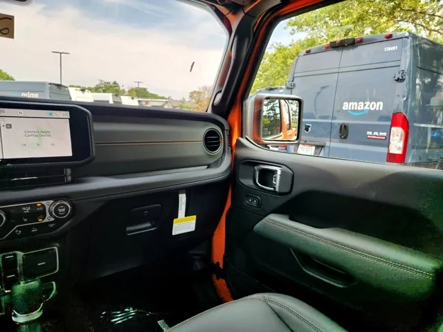 Nuevos JEEP GLADIATOR at Columbus in Bob Caldwell Chrysler Jeep Dodge Ram
