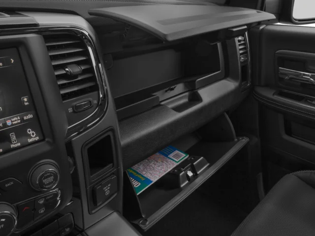 SEMINUEVOS RAM 1500 a Estados en autogozo