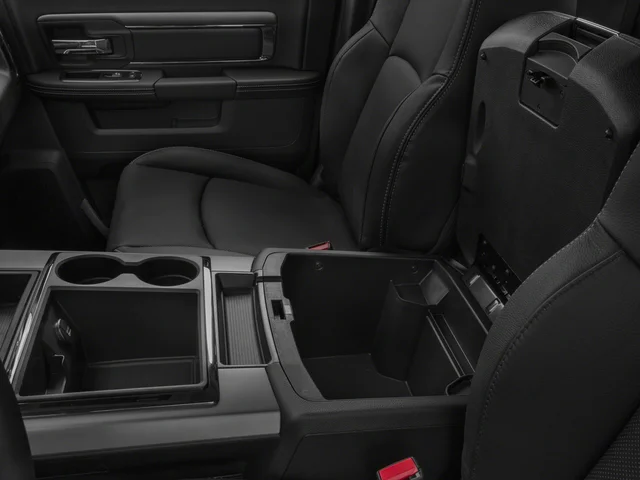 SEMINUEVOS RAM 1500 a Estados en autogozo
