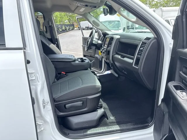 SEMINUEVOS RAM 1500 Classic at Columbus in Bob Caldwell Chrysler Jeep Dodge Ram