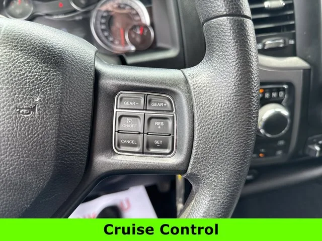 SEMINUEVOS RAM 1500 Classic at Columbus in Bob Caldwell Chrysler Jeep Dodge Ram