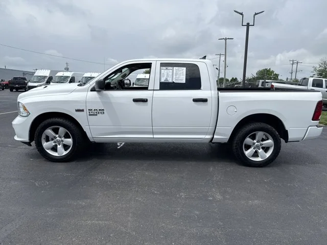 SEMINUEVOS RAM 1500 Classic at Columbus in Bob Caldwell Chrysler Jeep Dodge Ram