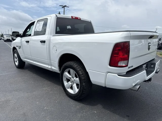 SEMINUEVOS RAM 1500 Classic at Columbus in Bob Caldwell Chrysler Jeep Dodge Ram