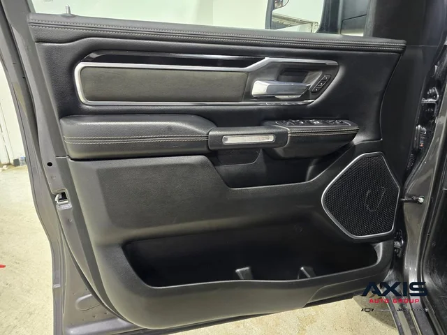 SEMINUEVOS RAM 1500 a Estados en autogozo