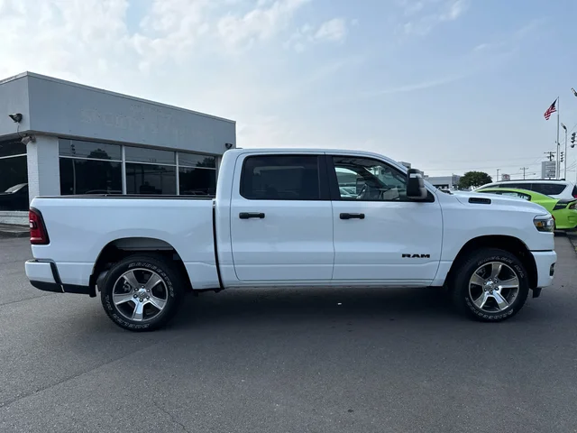 Nuevos RAM RAM 1500 at Mount Airy in Mount Airy Chrysler Dodge Jeep Ram Fiat