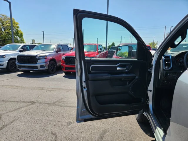 Nuevos RAM 1500 at Columbus in Bob Caldwell Chrysler Jeep Dodge Ram
