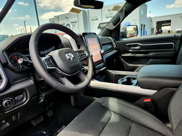 Nuevos RAM 1500 at Columbus in Bob Caldwell Chrysler Jeep Dodge Ram