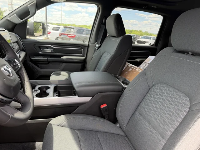 Nuevos RAM RAM 1500 à Estados chez autogozo
