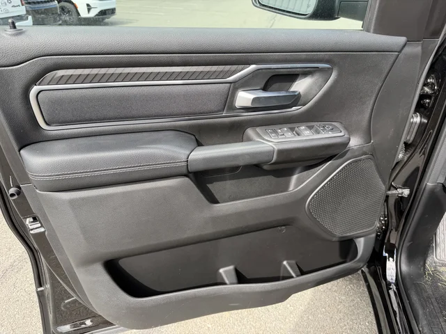 Nuevos RAM 1500 à Estados chez autogozo