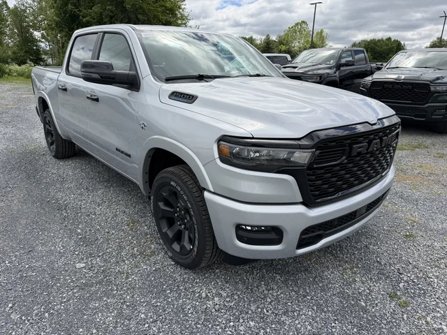 Nuevos RAM 1500 à Estados chez autogozo