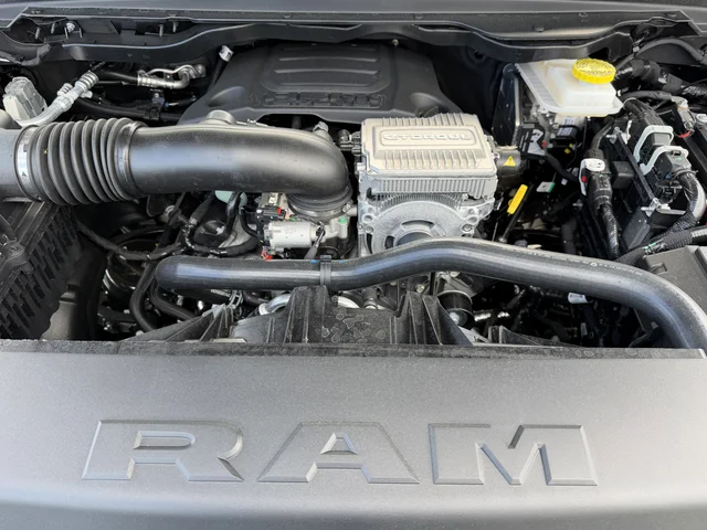 Nuevos RAM 1500 à Estados chez autogozo
