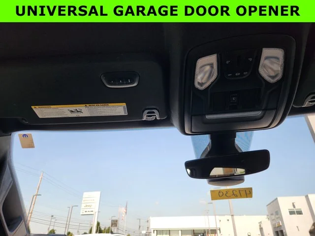 SEMINUEVOS RAM 1500 at Columbus in Bob Caldwell Chrysler Jeep Dodge Ram