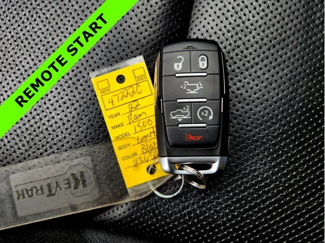 SEMINUEVOS RAM 1500 at Columbus in Bob Caldwell Chrysler Jeep Dodge Ram