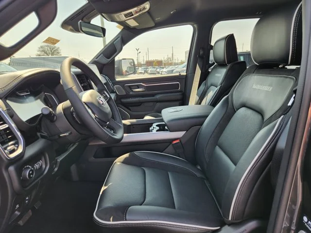 Nuevos RAM 1500 à Estados chez autogozo