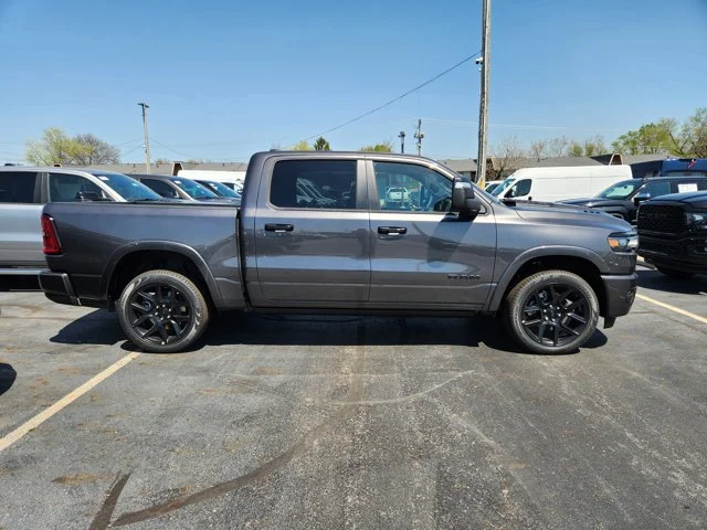 Nuevos RAM 1500 at Columbus in Bob Caldwell Chrysler Jeep Dodge Ram