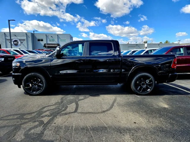 Nuevos RAM 1500 at Columbus in Bob Caldwell Chrysler Jeep Dodge Ram
