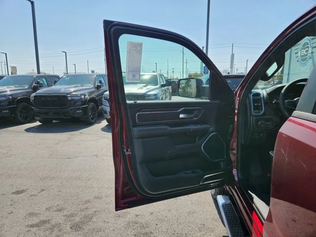 Nuevos RAM 1500 à Estados chez autogozo