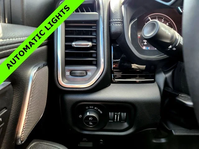 Nuevos RAM 1500 at Columbus in Bob Caldwell Chrysler Jeep Dodge Ram