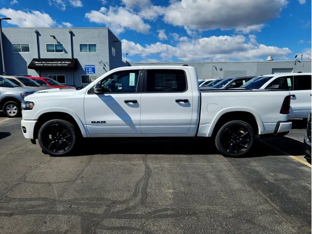 Nuevos RAM 1500 at Columbus in Bob Caldwell Chrysler Jeep Dodge Ram