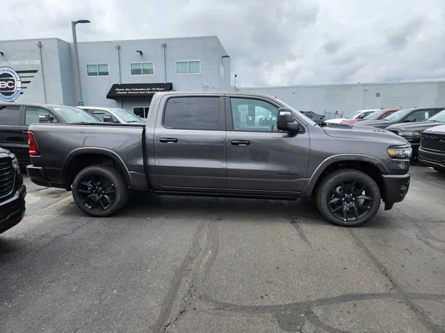 Nuevos RAM 1500 at Columbus in Bob Caldwell Chrysler Jeep Dodge Ram