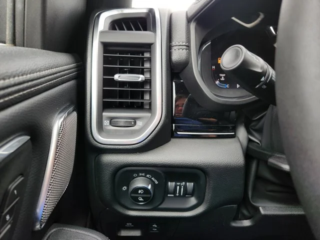 Nuevos RAM 1500 at Columbus in Bob Caldwell Chrysler Jeep Dodge Ram