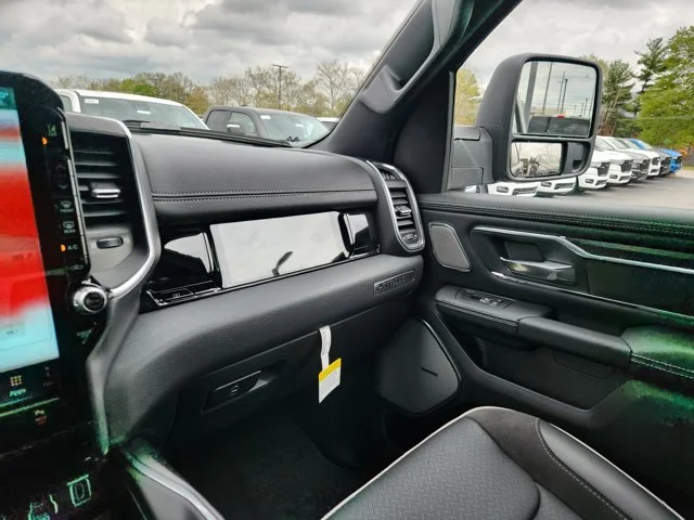 Nuevos RAM 1500 at Columbus in Bob Caldwell Chrysler Jeep Dodge Ram