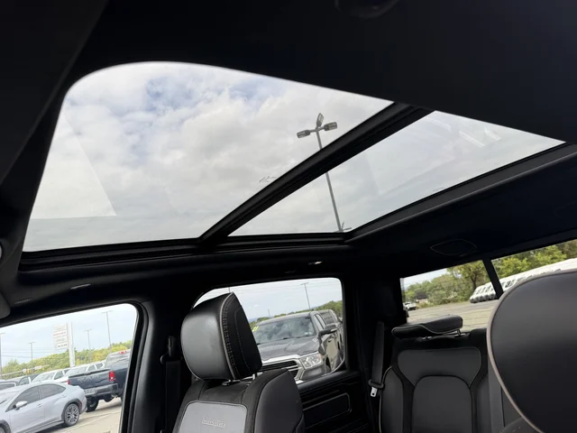 SEMINUEVOS RAM 1500 a Estados en autogozo
