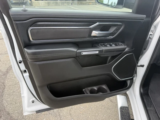 SEMINUEVOS RAM 1500 a Estados en autogozo