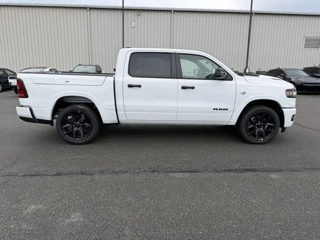 Nuevos RAM 1500 à Estados chez autogozo