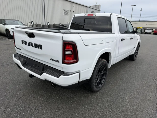 Nuevos RAM 1500 à Estados chez autogozo