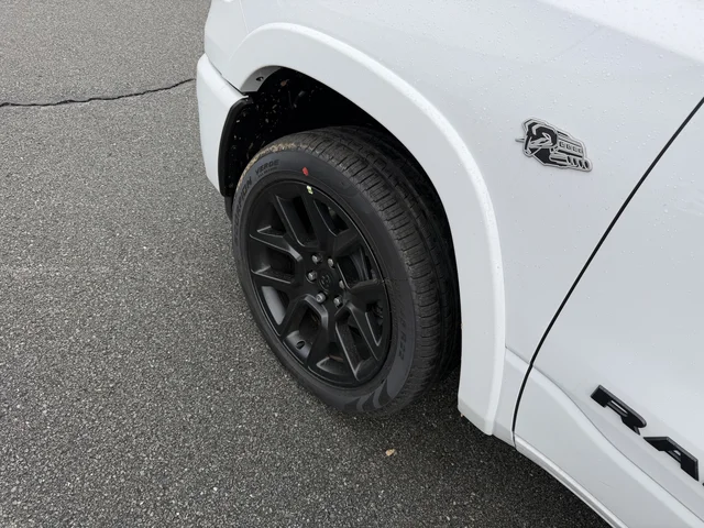 Nuevos RAM 1500 à Estados chez autogozo