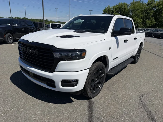 Nuevos RAM RAM 1500 à Estados chez autogozo