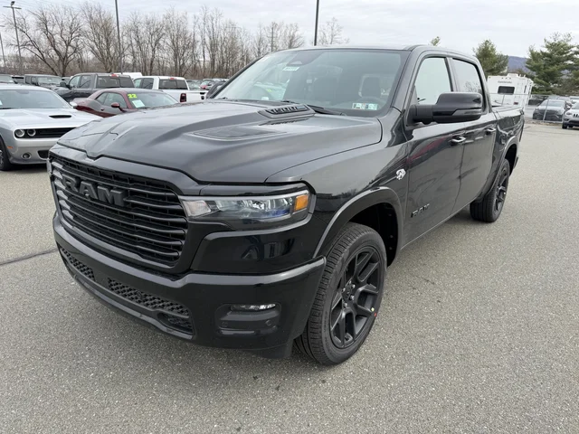 Nuevos RAM 1500 à Estados chez autogozo