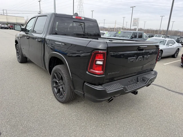 Nuevos RAM 1500 à Estados chez autogozo