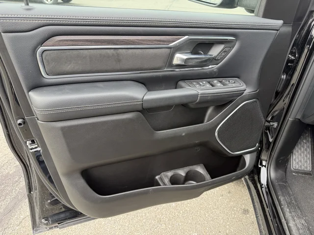Nuevos RAM 1500 à Estados chez autogozo