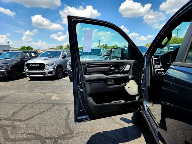 Nuevos RAM 1500 at Columbus in Bob Caldwell Chrysler Jeep Dodge Ram
