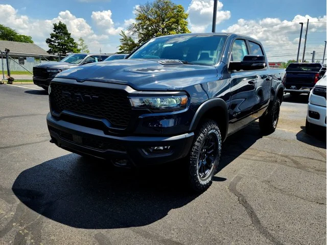 Nuevos RAM 1500 at Columbus in Bob Caldwell Chrysler Jeep Dodge Ram