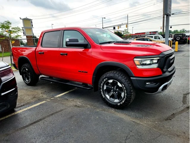 SEMINUEVOS RAM 1500 at Columbus in Bob Caldwell Chrysler Jeep Dodge Ram