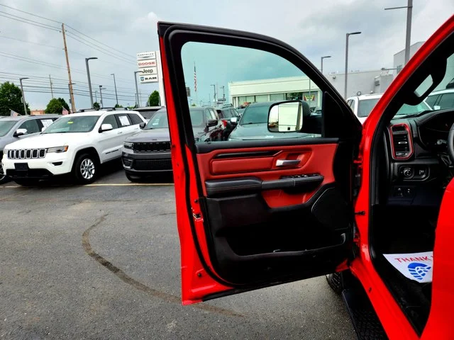 SEMINUEVOS RAM 1500 at Columbus in Bob Caldwell Chrysler Jeep Dodge Ram