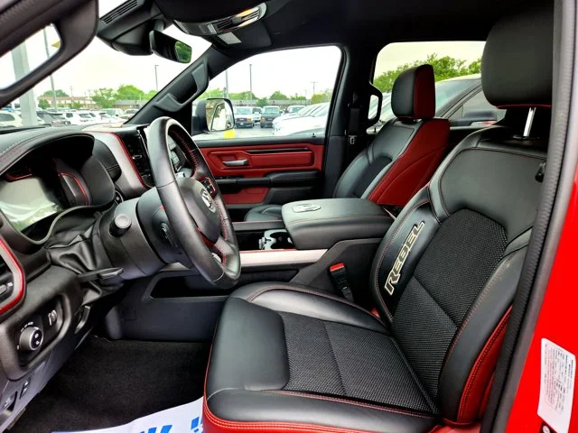 SEMINUEVOS RAM 1500 at Columbus in Bob Caldwell Chrysler Jeep Dodge Ram